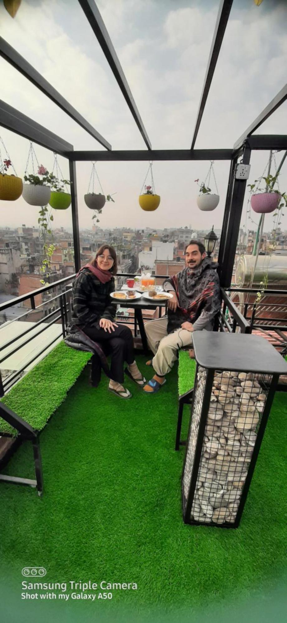 Looniva Guest House Lalitpur Экстерьер фото